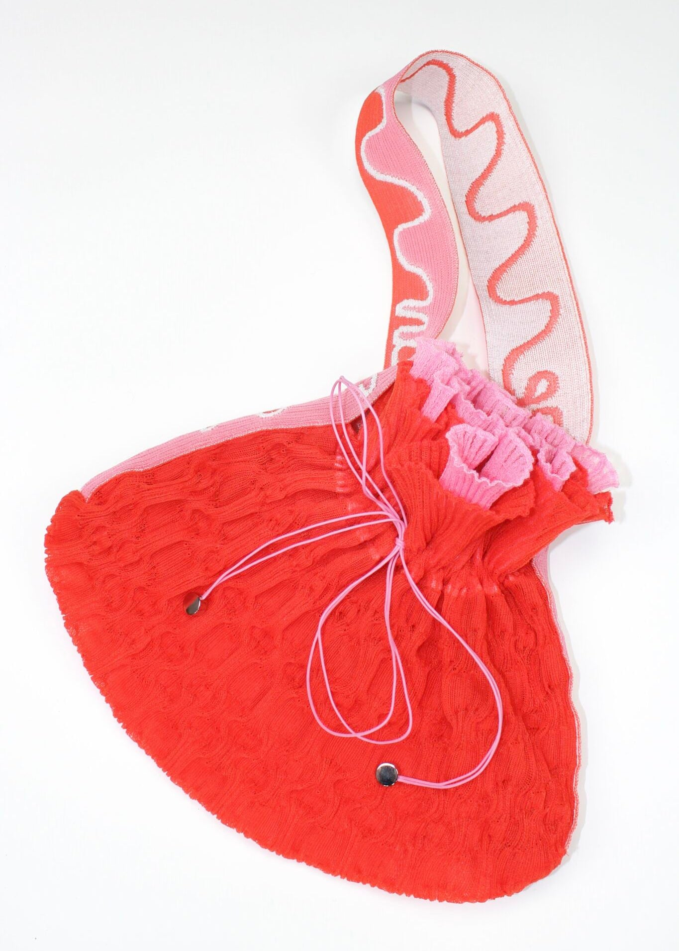 Bubble Frill Bag in coral red, knitted transparent cinch bag