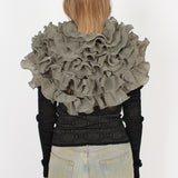 Grand Ruffle Collar