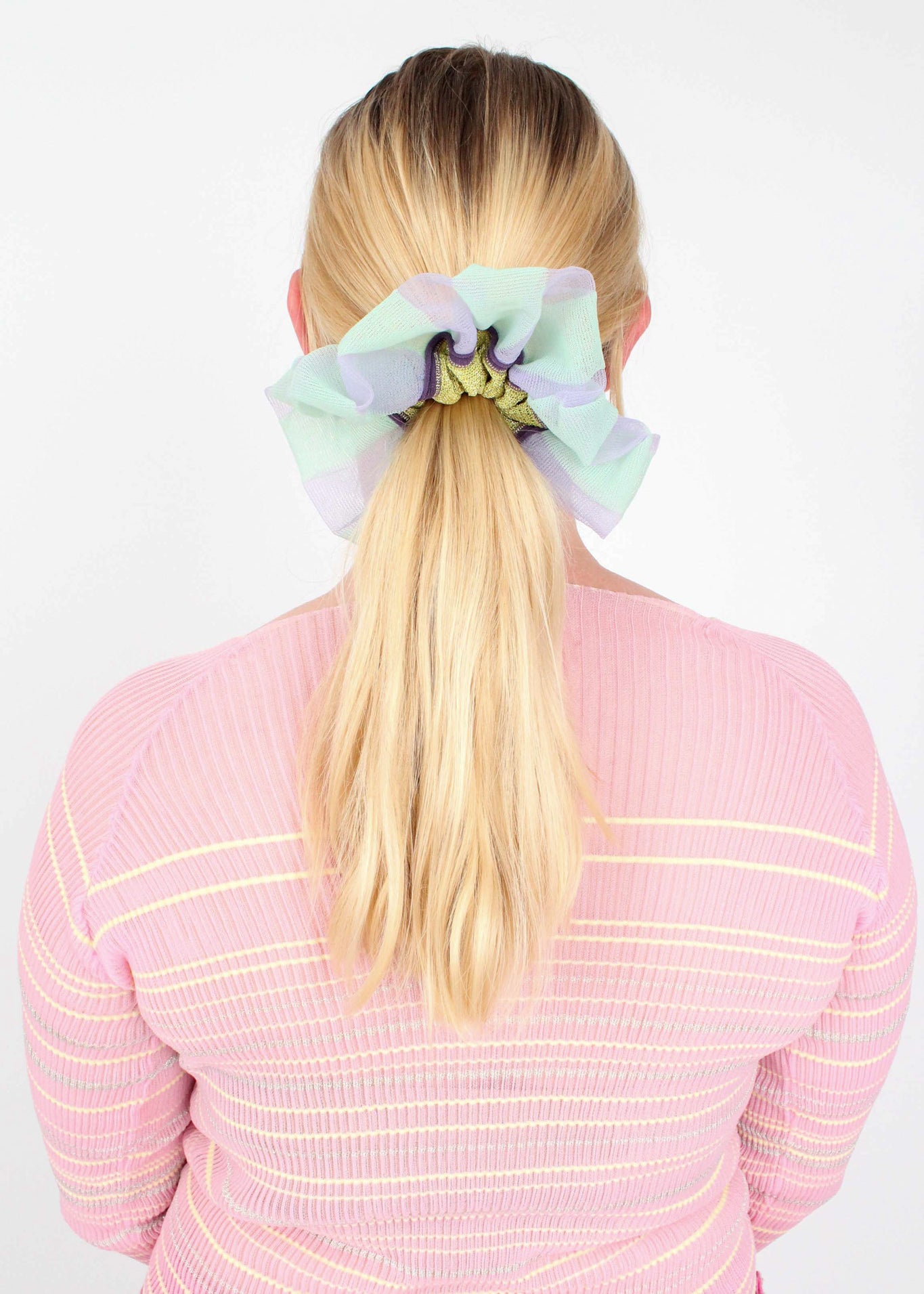 Petunia Scrunchie – nadiawire