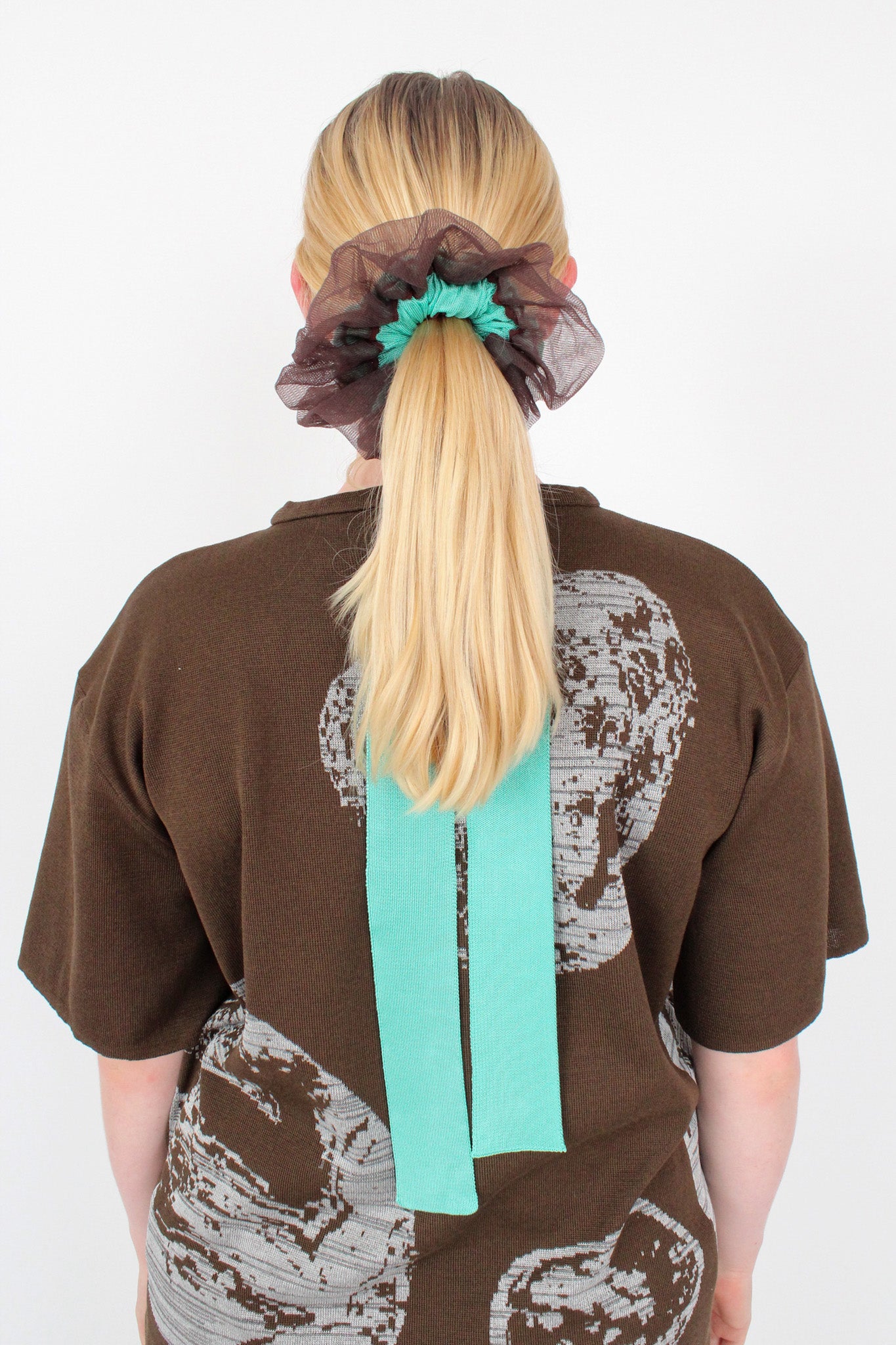 Zinnia Scrunchie – nadiawire