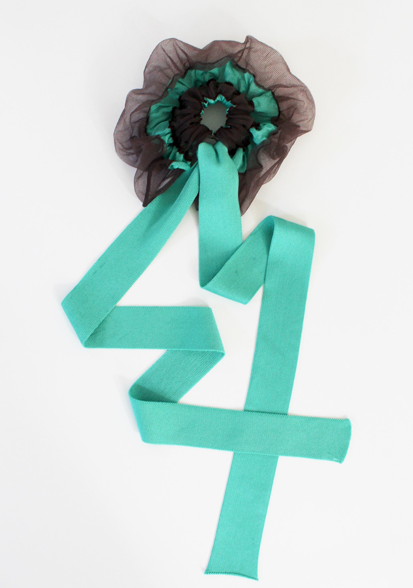 Zinnia Scrunchie – nadiawire